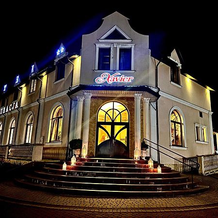 Hotel "Xavier" Lubycza Krolewska Kültér fotó